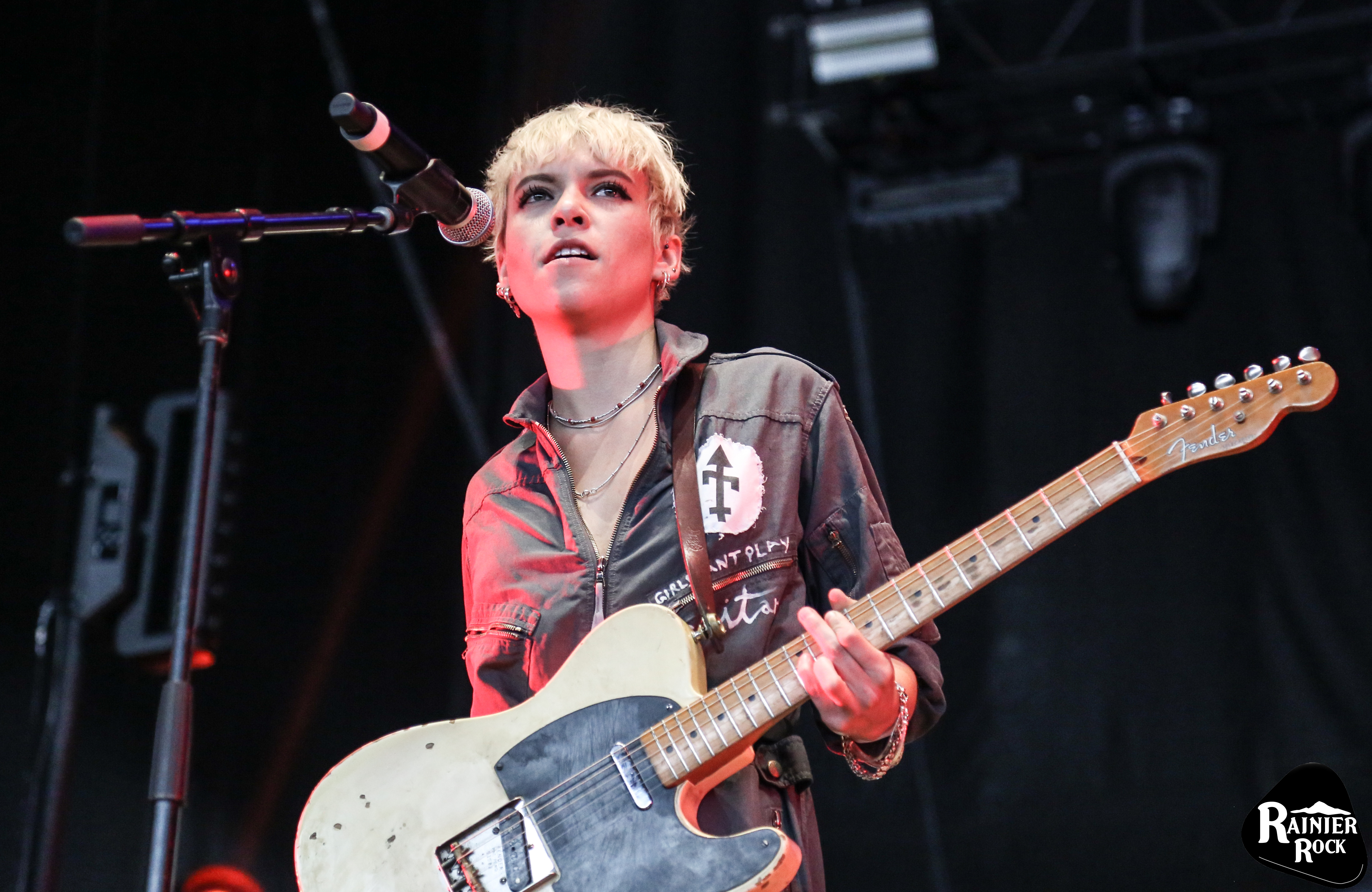 Photo Feature: Bones at Pain in the Grass